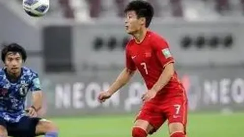 揭秘！阿森纳中场巨星赖斯荣膺FSA年度足球先生大奖！